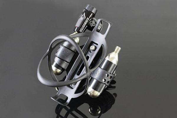 Sella portabottiglie - FC251Sportly con mini-pompa