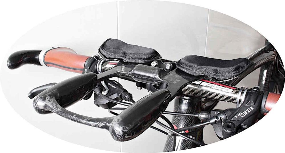 Triathlon AeroBar - Handlebar attachment Feathery Carbon.