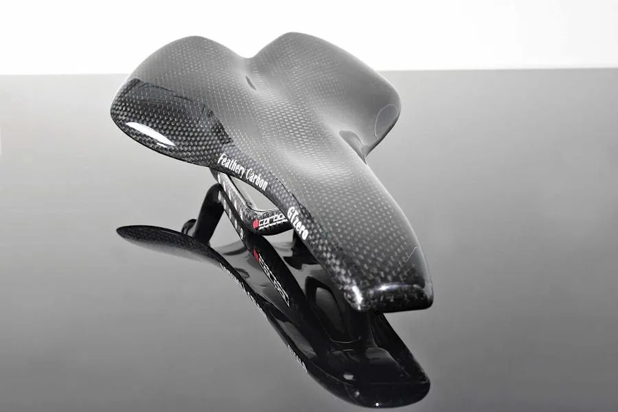 Feathery Carbon Saddle, - GTzero Edition. Feathery Carbon Saddle, - GTzero Edition.