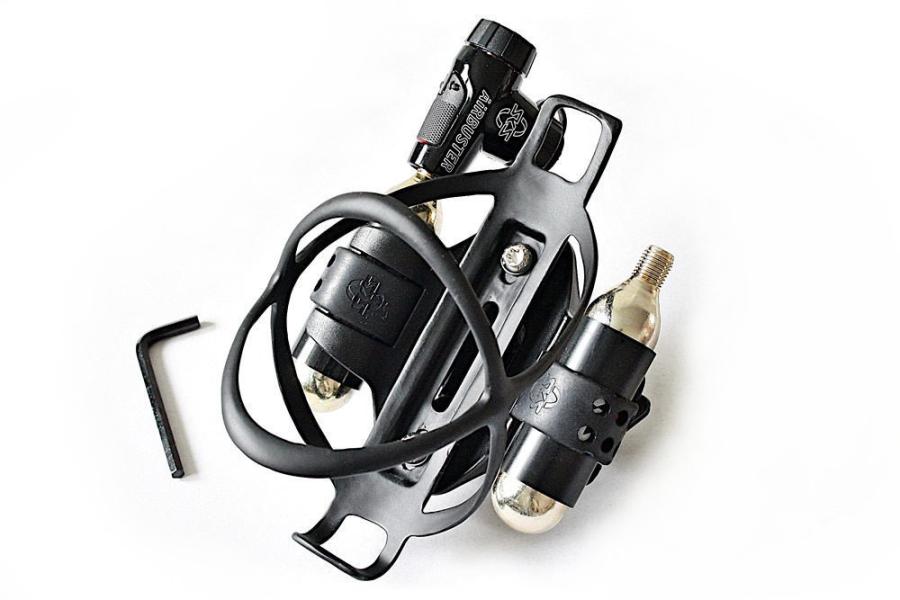 Sella portabottiglie - FC251Sportly con mini-pompa