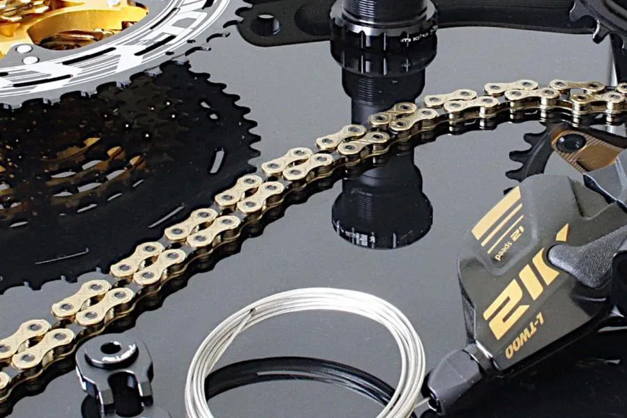 Kurbel Kit 1 x 12 fach Gruppe - Kassette, Schalthebel, Schaltwerk, Kette gold. Kurbel Kit 1 x 12 fach Gruppe - Kassette, Schalthebel, Schaltwerk, Kette gold.